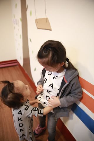2013-10-11-000952-32-q828m