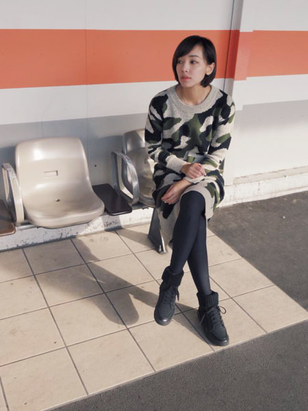 2015-11-12-204315-53-voye8