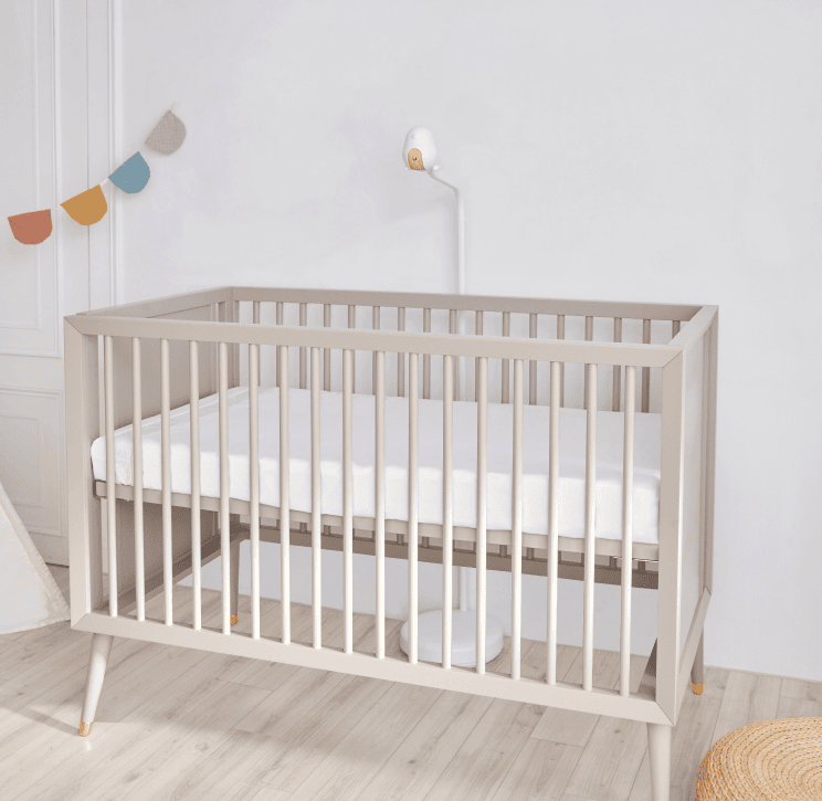Shopify-floor-stand-xv9rt