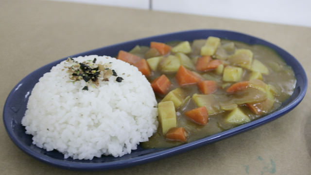 咖哩飯處女秀ＶＳ田原香越光米