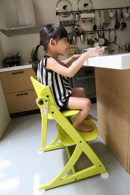 星潔的餐椅-Yamatoya Summer Plus幼兒成長高腳實木餐椅